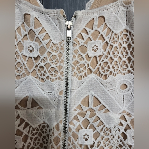 Lulus Womens Elegant Cream Lace Lined Spaghetti Strap Dress Size S - Picture 4 of 6